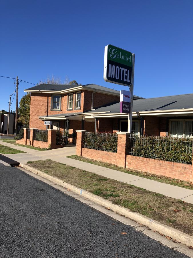 Gundagai Gabriel Motor Inn Exterior photo